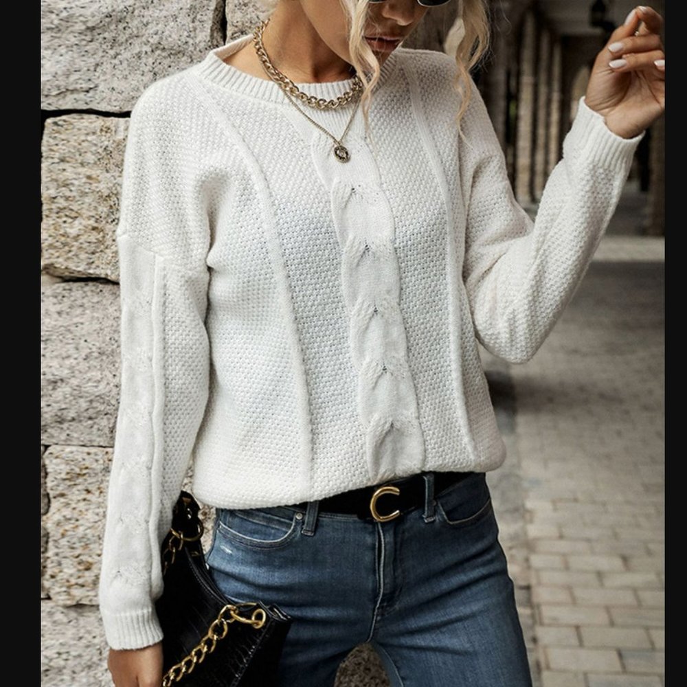 Dropped Shoulder Round Neck Cable-Knit Sweater New L